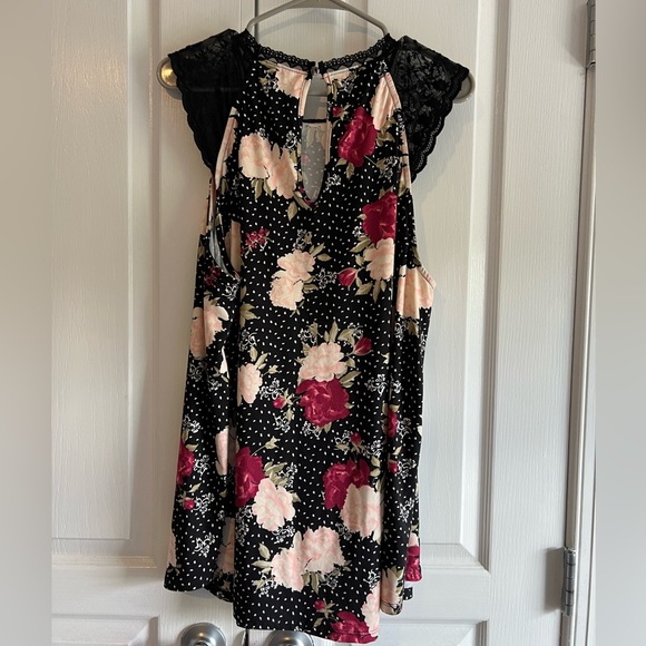 Torrid top - Picture 3 of 3